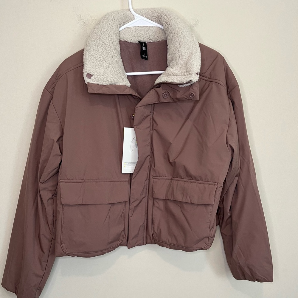 NWT All In Motion Mid-Weight Puffer Jacket Size L - Picture 5 of 12